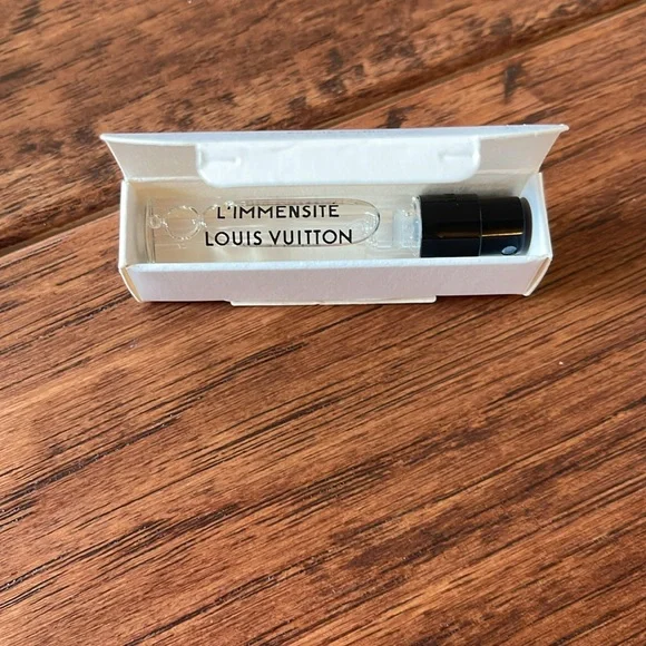 Louis Vuitton L'immensite & Nouveau Monde Samples, Dust Bag, Box, Shopping Bag - Picture 4 of 13